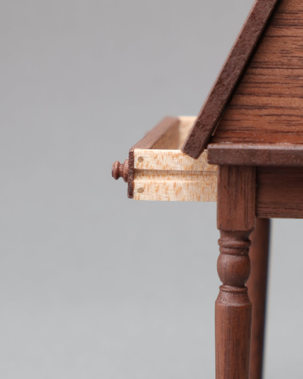 Writing Bureau No.1