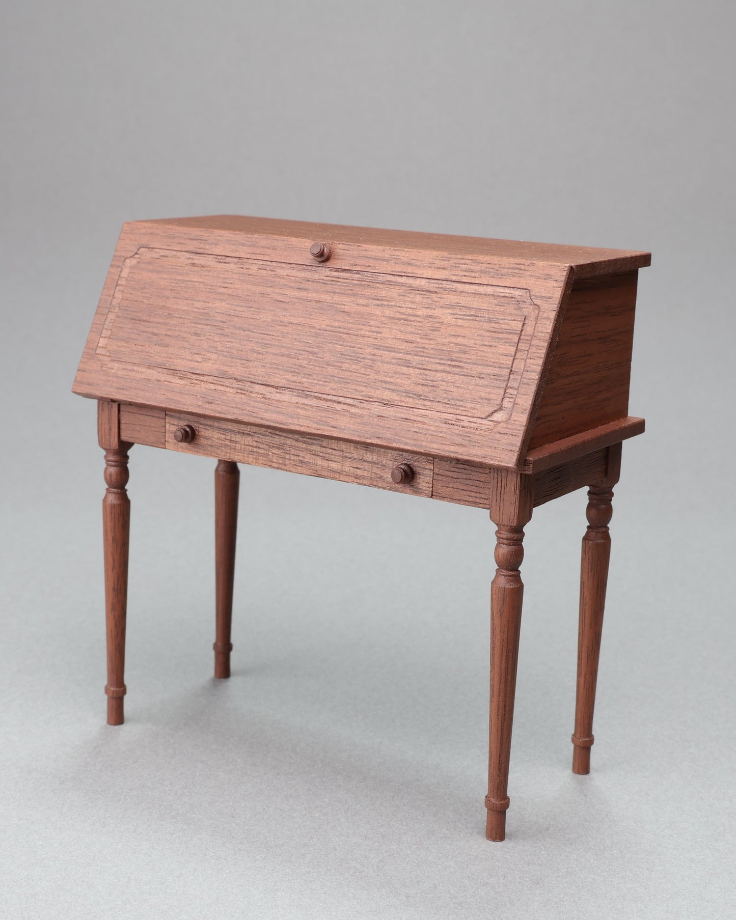 Writing Bureau No.1