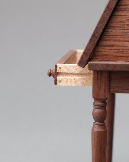 Writing Bureau No.1